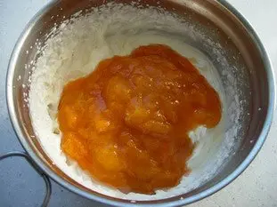 Crème fouettée à l'abricot : etape 25