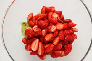 Salade fraises et kiwi : etape 25