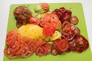 Salade multi-tomates : etape 25