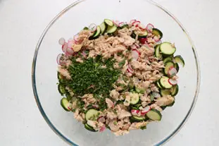 Salade de courgettes croquantes et champignons : etape 25