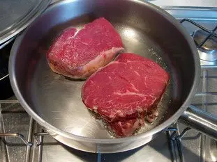 Comment bien cuire une viande rouge : etape 25