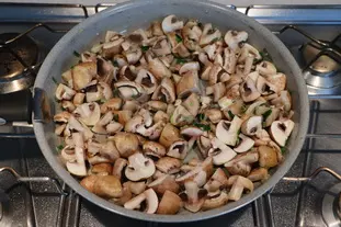 Émincé de veau aux champignons et asperges vertes